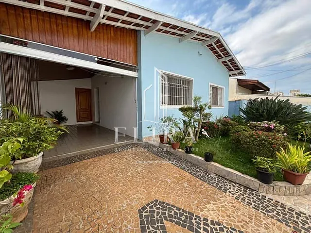 Casa com 360m² 3 quartos e 2 banheiros, à venda, no bairro Cidade Jardim I em Americana