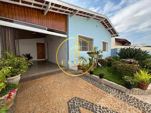 Casa com 360m² 3 quartos e 2 banheiros, à venda, no bairro Cidade Jardim I em Americana