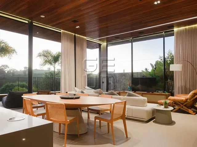 Casa com 596m² 3 quartos e 5 banheiros, à venda, no bairro Esperança em Londrina