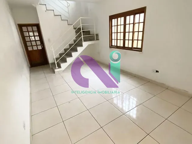 Casa 3 quartos e 3 banheiros, à venda, no bairro Jardim Elvira em Osasco