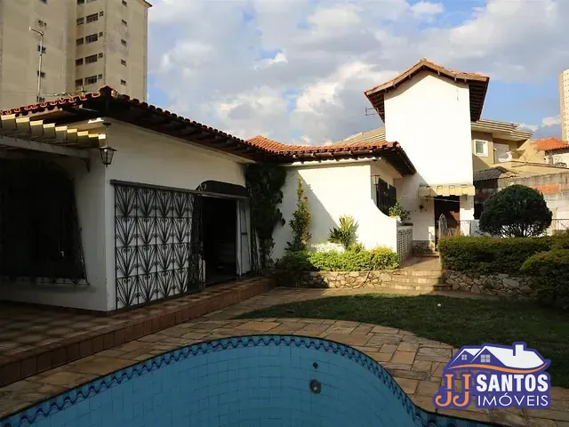 Casa com 822m² 3 quartos e 3 banheiros, à venda, no bairro Vila Cláudia em São Paulo