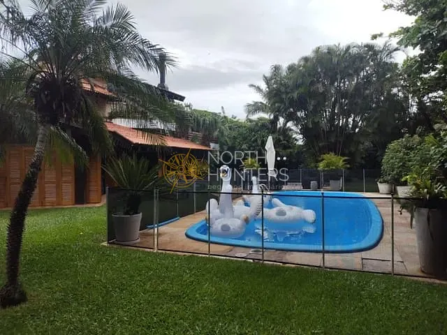 Casa com 2000m² 5 quartos e 5 banheiros, à venda, no bairro Jurerê Internacional em Florianópolis