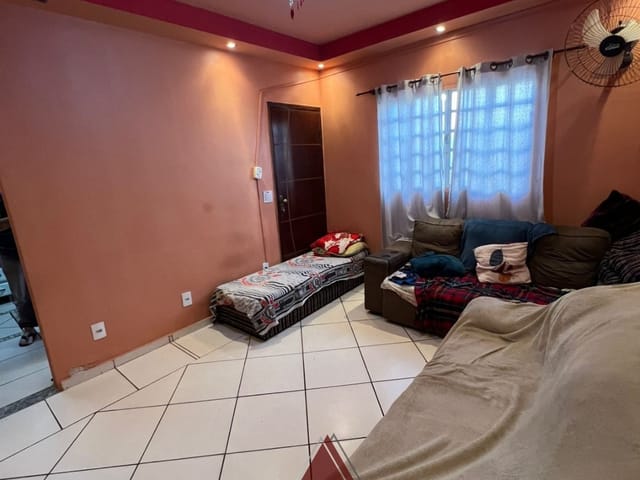 Casa com 200m² 2 quartos e 1 banheiro, à venda, no bairro Jardim Luiza II em Franca