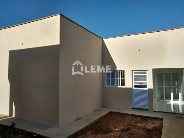 Casa com 250m² 3 quartos e 3 banheiros, à venda, no bairro Residencial Mais Parque Mococa em Mococa