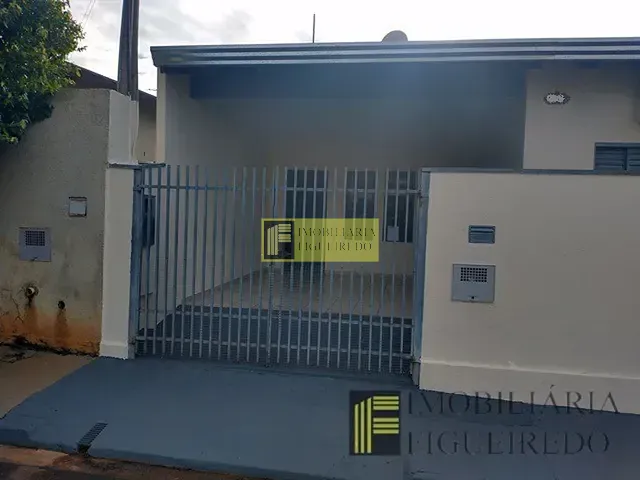 Casa com 164m² 3 quartos e 2 banheiros, para alugar, no bairro Conjunto Habitacional Cristo Rei em São José do Rio Preto