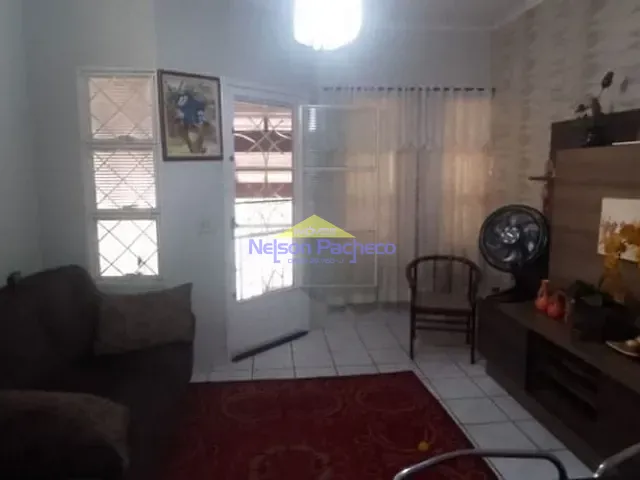 Casa com 191m² 3 quartos e 1 banheiro, à venda, no bairro Pipeiro em Capivari