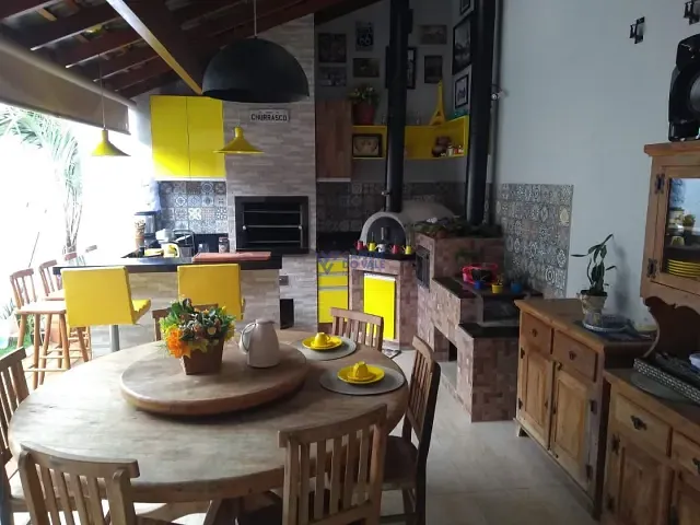 Casa com 300m² 4 quartos e 4 banheiros, à venda, no bairro Cidade Vista Verde em São José dos Campos