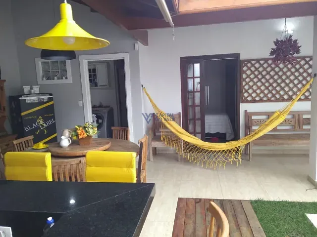 Casa com 300m² 4 quartos e 4 banheiros, à venda, no bairro Cidade Vista Verde em São José dos Campos