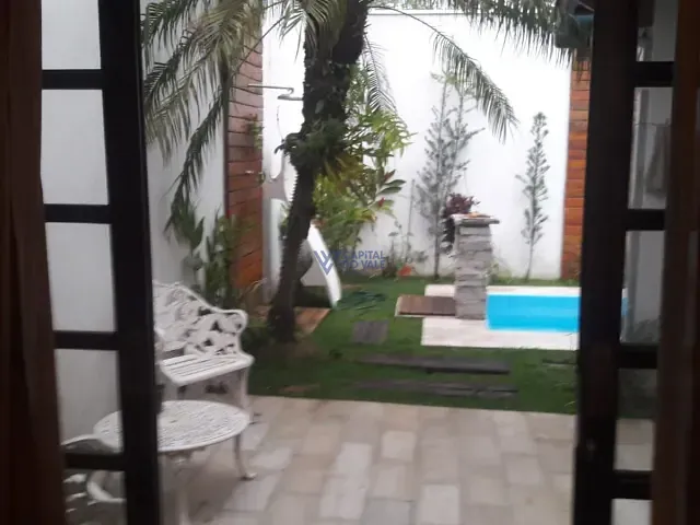 Casa com 300m² 4 quartos e 4 banheiros, à venda, no bairro Cidade Vista Verde em São José dos Campos