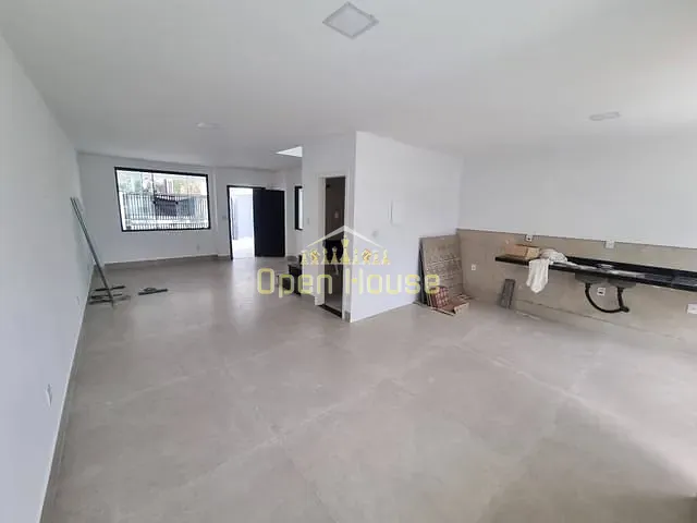 Casa 3 quartos e 3 banheiros, à venda, no bairro Jardim Belvedere em Volta Redonda