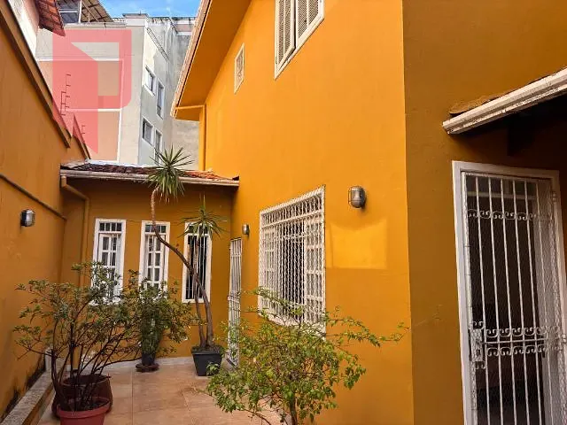 Casa com 126m² 3 quartos e 2 banheiros, à venda, no bairro Caiçaras em Belo Horizonte