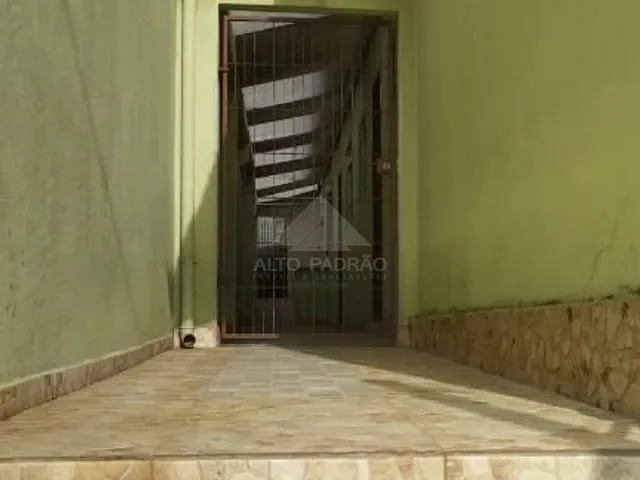 Casa com 125m² 2 quartos e 1 banheiro, à venda, no bairro Parque São Vicente em Mauá