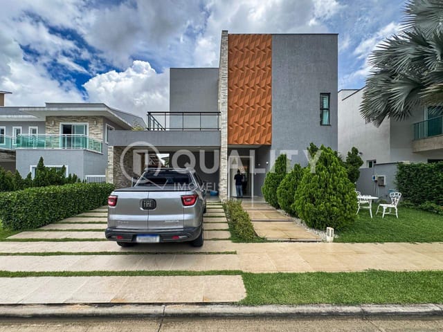 Casa com 394m² 4 quartos e 4 banheiros, à venda, no bairro Coaçu em Eusébio