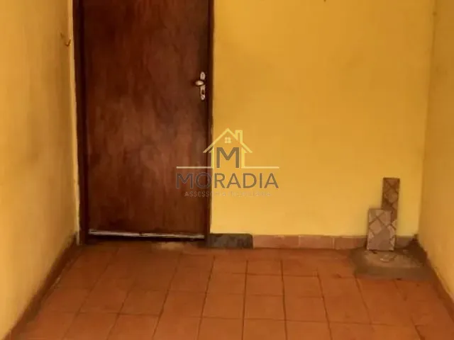 Casa com 250m² 2 quartos e 1 banheiro, à venda, no bairro Jardim Agenor de Lima em Guaxupé