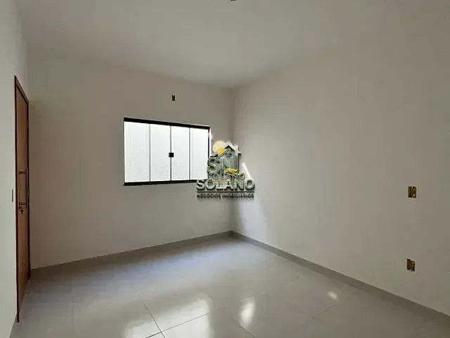 Casa com 100m² 3 quartos e 2 banheiros, à venda, no bairro Parque Ibirapuera em Aparecida de Goiânia