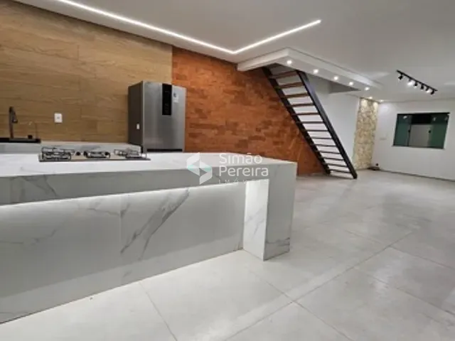 Casa 5 quartos e 4 banheiros, à venda, no bairro Vila Paraíso em Três Rios