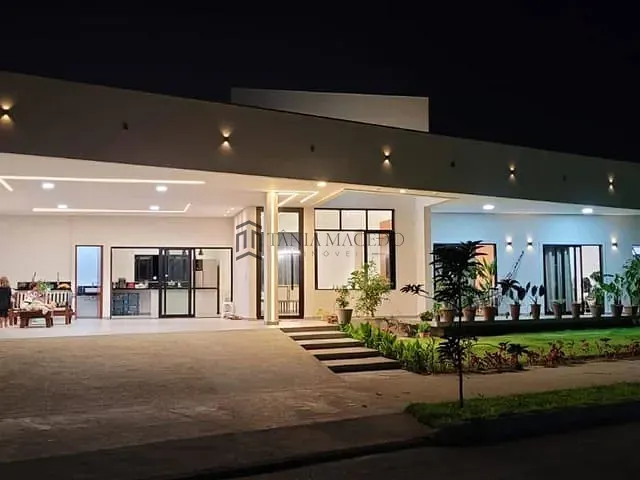 Casa com 660m² 4 quartos e 3 banheiros, à venda, no bairro Aldeia em Paudalho