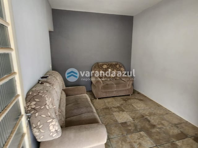 Casa com 155m² 2 quartos e 1 banheiro, à venda ou para alugar, no bairro Vila Cintra em Mogi das Cruzes