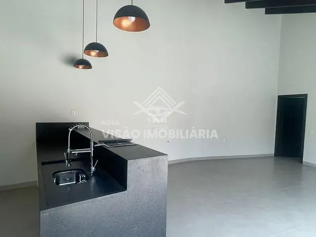 Casa com 322m², à venda, no bairro Aquarela Brasil Residencial em Sinop