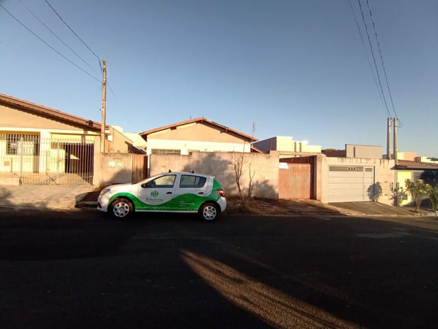 Casa com 300m² 2 quartos e 1 banheiro, à venda, no bairro Pousada do Sol em São João da Boa Vista