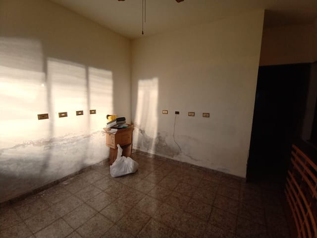 Casa com 300m² 2 quartos e 1 banheiro, à venda, no bairro Pousada do Sol em São João da Boa Vista
