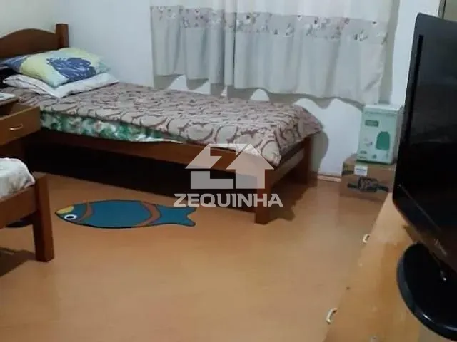 Casa com 105m² 3 quartos e 1 banheiro, à venda, no bairro Bussocaba em Osasco