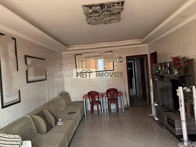 Casa 7 quartos e 3 banheiros, à venda, no bairro Centro em Bauru