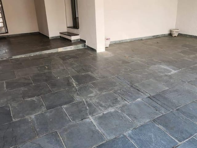 Casa 3 quartos e 2 banheiros, à venda, no bairro Braz Cubas em Mogi das Cruzes