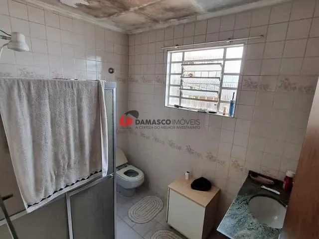 Casa com 300m² 2 quartos e 1 banheiro, à venda, no bairro Vila Alpina em São Paulo