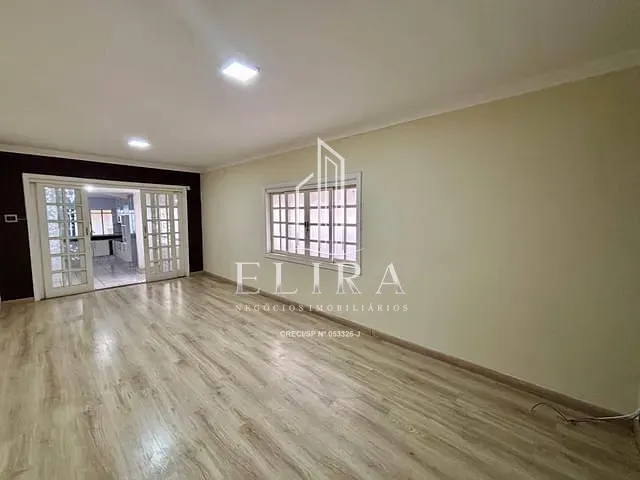 Casa com 420m² 3 quartos e 2 banheiros, à venda, no bairro Cechino em Americana