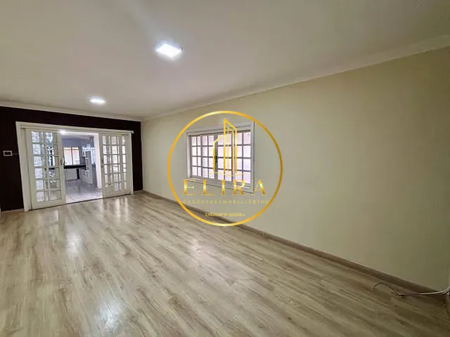 Casa com 420m² 3 quartos e 2 banheiros, à venda, no bairro Cechino em Americana