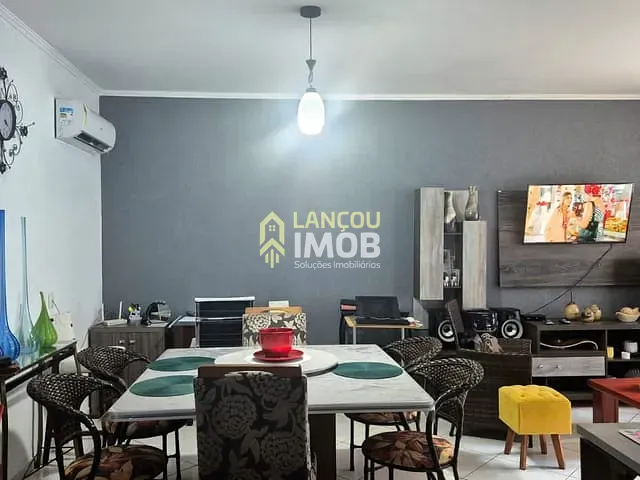 Casa com 250m² 2 quartos e 1 banheiro, à venda, no bairro Parque Santa Isabel em Itupeva