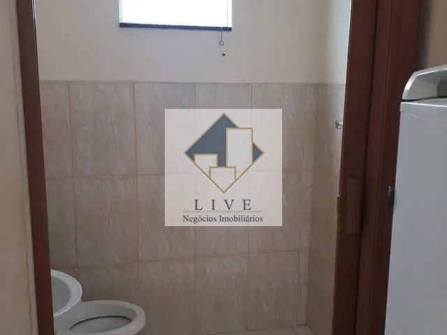 Casa com 250m² 2 quartos e 1 banheiro, à venda, no bairro Jardim Dona Regina em Santa Bárbara D'Oeste