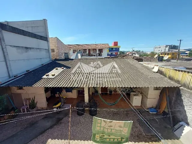 Casa com 360m² 3 quartos e 1 banheiro, à venda, no bairro Jardim Eldorado em Palhoça