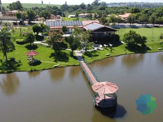 Casa com 1002m² 2 quartos e 4 banheiros, à venda ou para alugar, no bairro Terras de Santa Rosa em Salto
