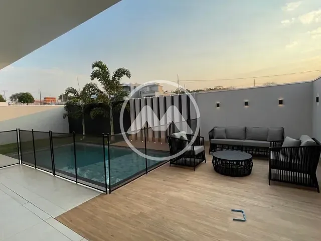 Casa com 387m² 3 quartos e 3 banheiros, à venda, no bairro Condomínio Cinturão Verde em Cianorte
