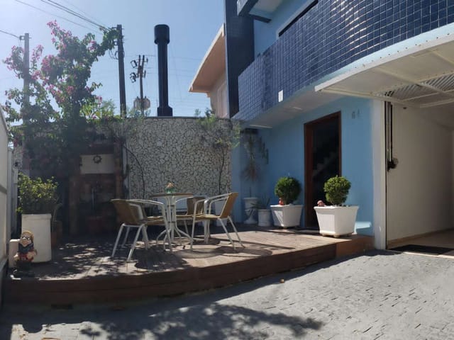 Casa 4 quartos e 4 banheiros, à venda, no bairro Vargem do Bom Jesus em Florianópolis