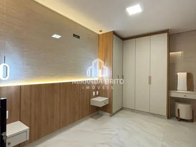 Casa 3 quartos e 4 banheiros, à venda, no bairro Residencial Village Garavelo em Aparecida de Goiânia