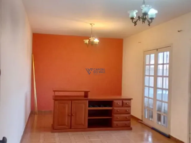 Casa com 120m² 3 quartos e 2 banheiros, para alugar, no bairro Jardim Paulista em São José dos Campos
