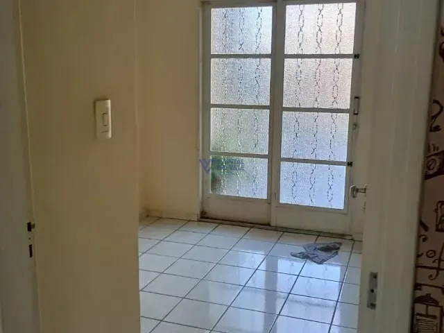 Casa com 120m² 3 quartos e 2 banheiros, para alugar, no bairro Jardim Paulista em São José dos Campos