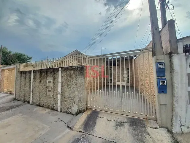 Casa com 400m² 3 quartos e 2 banheiros, à venda, no bairro Jardim do Lago em Campinas