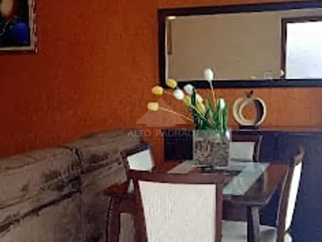 Casa com 260m² 2 quartos e 2 banheiros, à venda, no bairro Parque das Américas em Mauá