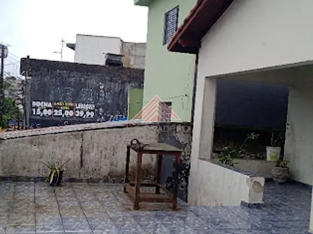 Casa com 260m² 2 quartos e 2 banheiros, à venda, no bairro Parque das Américas em Mauá