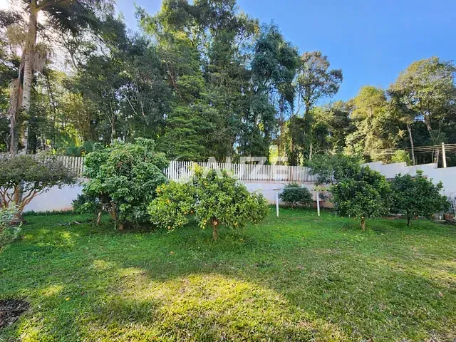 Casa com 353m² 3 quartos e 4 banheiros, à venda, no bairro Barreirinha em Curitiba