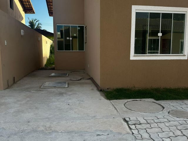 Casa 2 quartos e 2 banheiros, à venda, no bairro Chácara Mariléa em Rio das Ostras