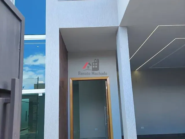 Casa com 140m² 3 quartos e 3 banheiros, à venda, no bairro Jardim Paraná em Arapongas