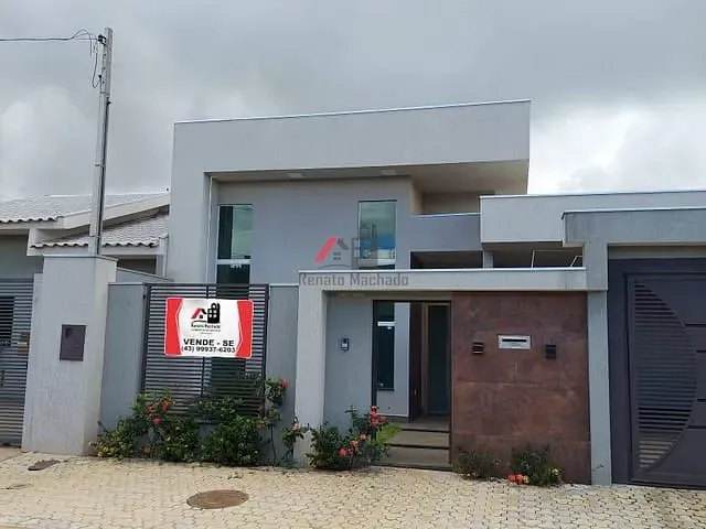 Casa com 140m² 3 quartos e 3 banheiros, à venda, no bairro Jardim Paraná em Arapongas