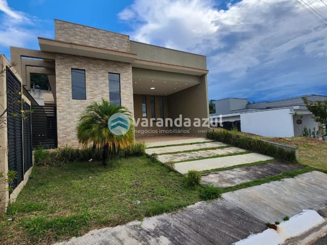 Casa com 300m² 3 quartos e 4 banheiros, à venda, no bairro Residencial Veneza I em Mogi das Cruzes