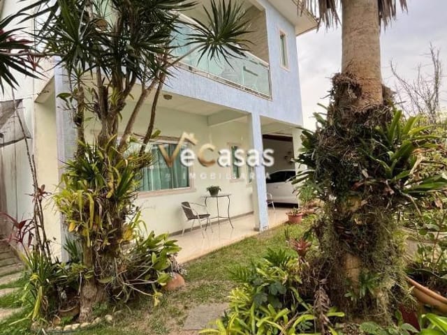 Casa com 360m² 4 quartos e 5 banheiros, à venda, no bairro Jardim Bela Vista em Rio das Ostras