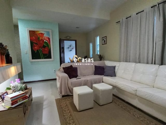 Casa com 360m² 4 quartos e 5 banheiros, à venda, no bairro Jardim Bela Vista em Rio das Ostras